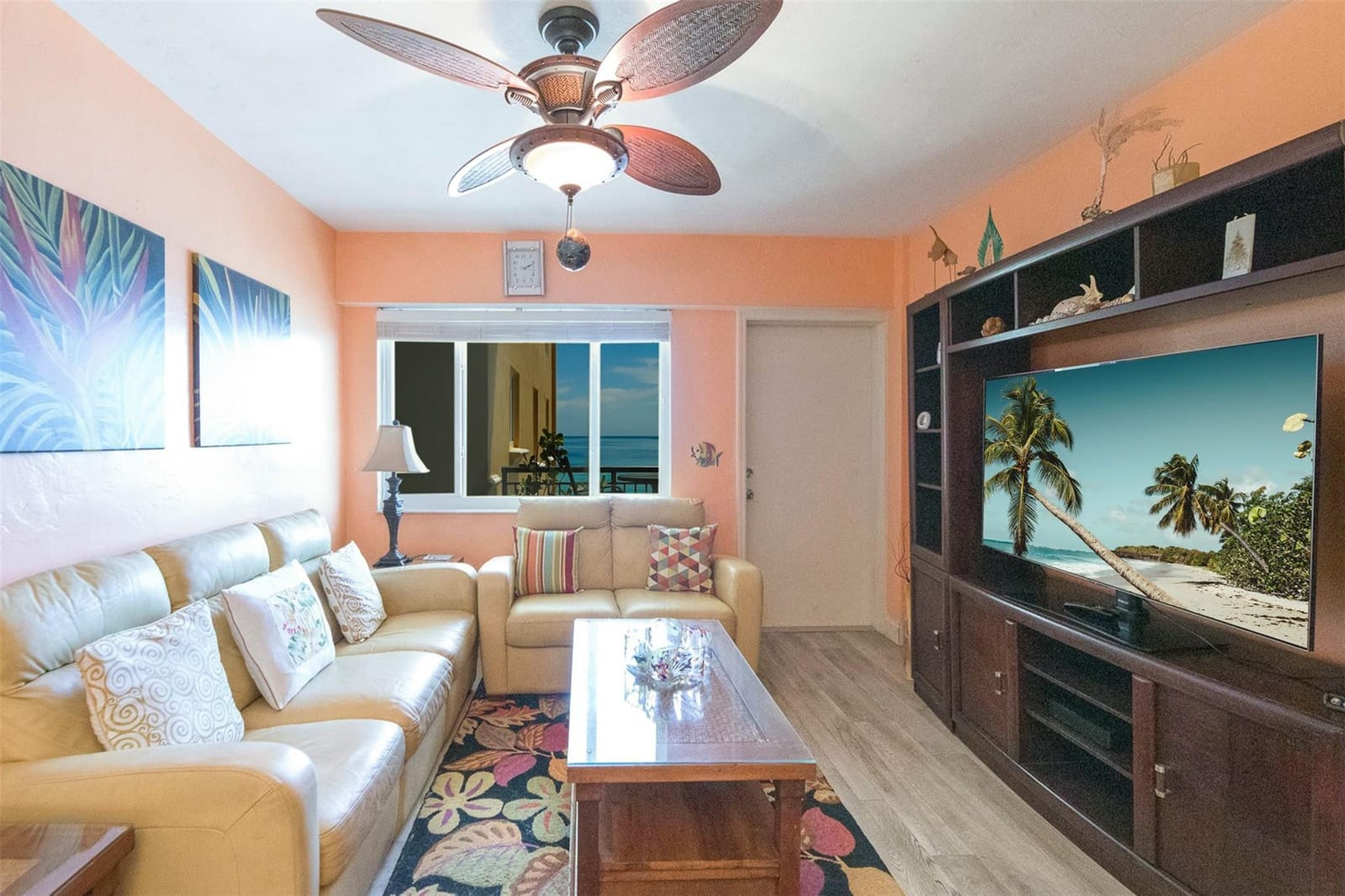 1815 N Surf Road 403 — photo 5