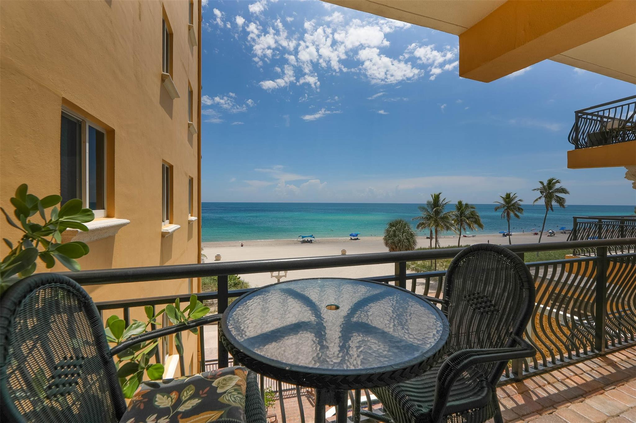 1815 N Surf Road 403, Hollywood, FL 33019, Hollywood