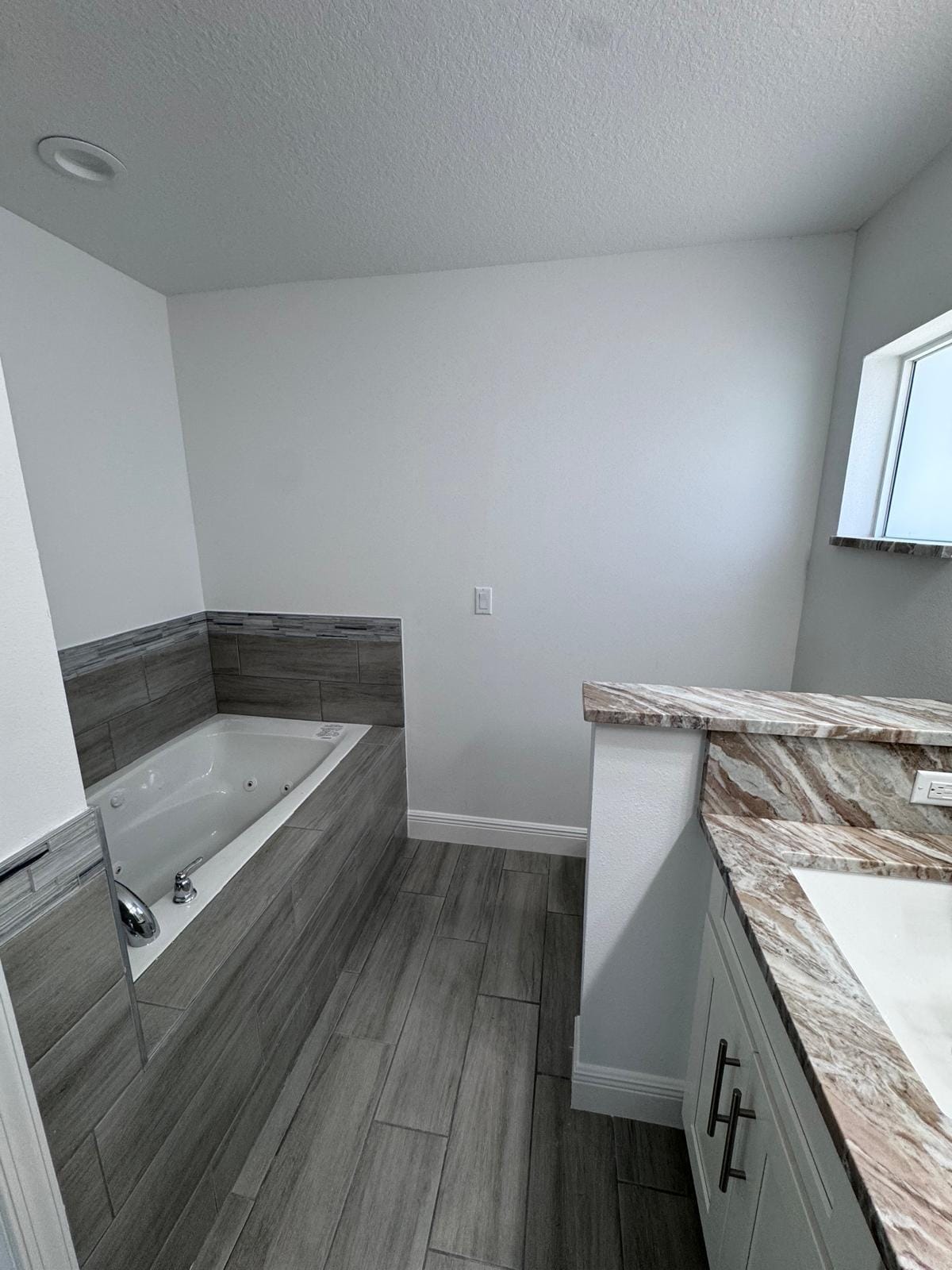 3351 Lakeland Avenue — photo 11