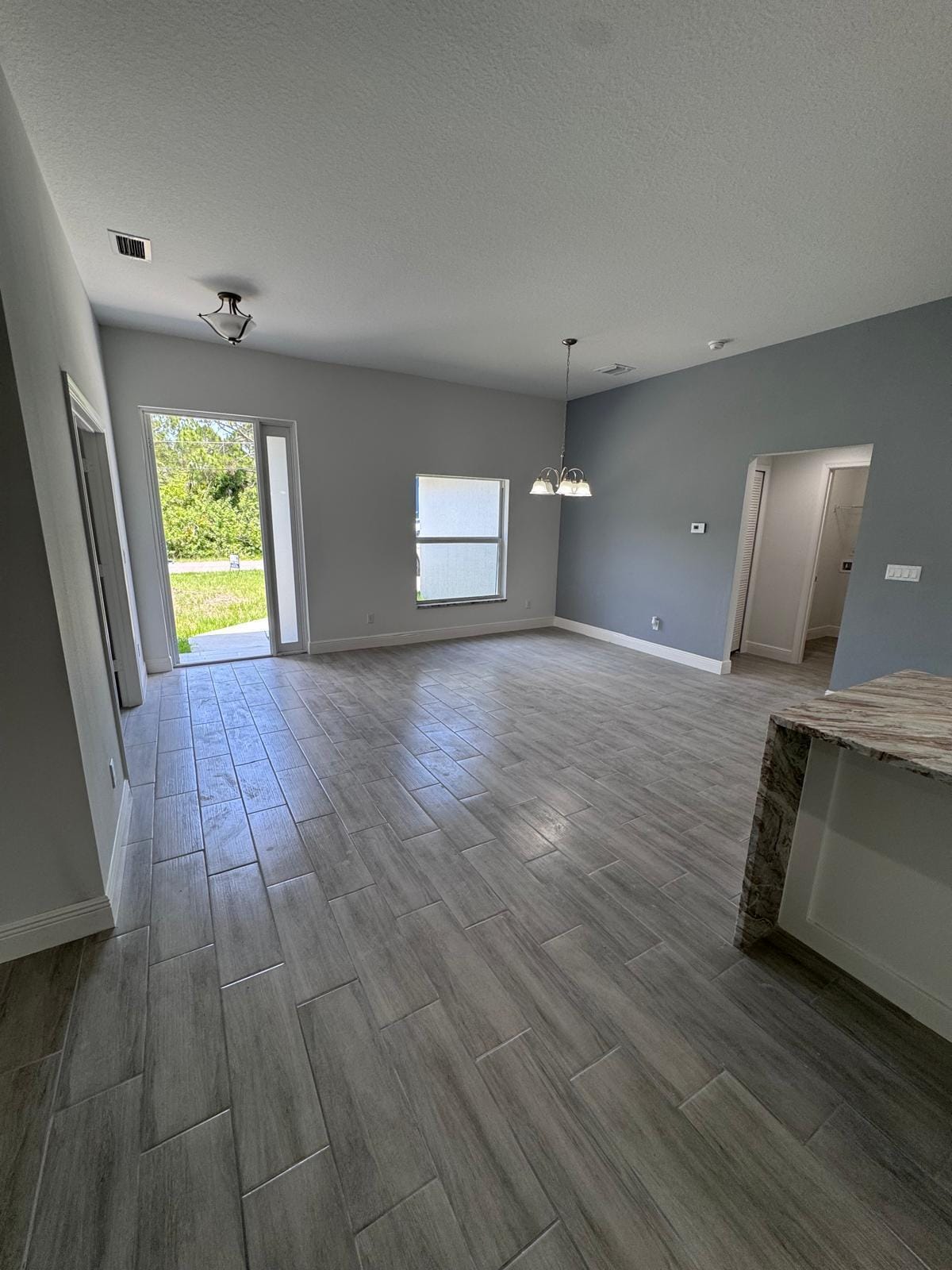 3351 Lakeland Avenue — photo 4