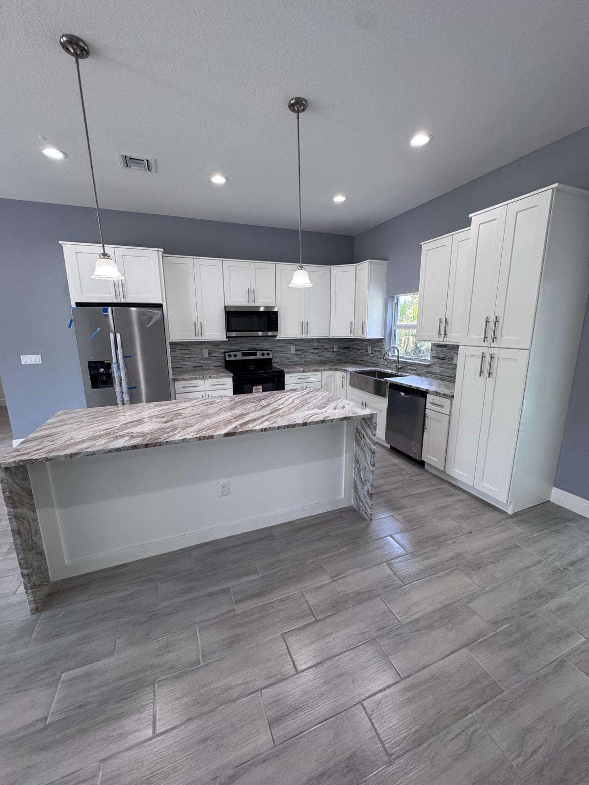 3351 Lakeland Avenue — photo 7