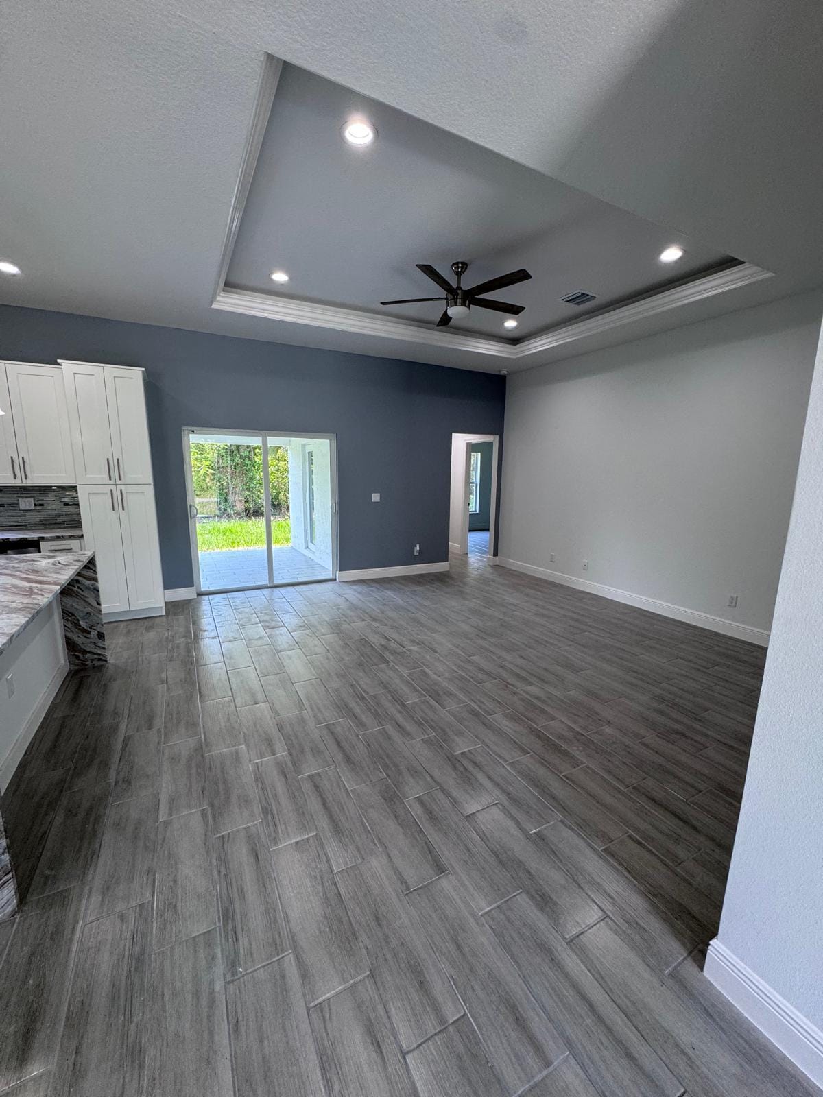 3351 Lakeland Avenue — photo 8