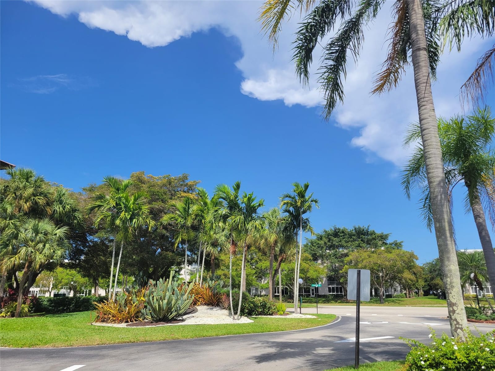 3201 Portofino Point J2, Coconut Creek, FL 33066 photo 21
