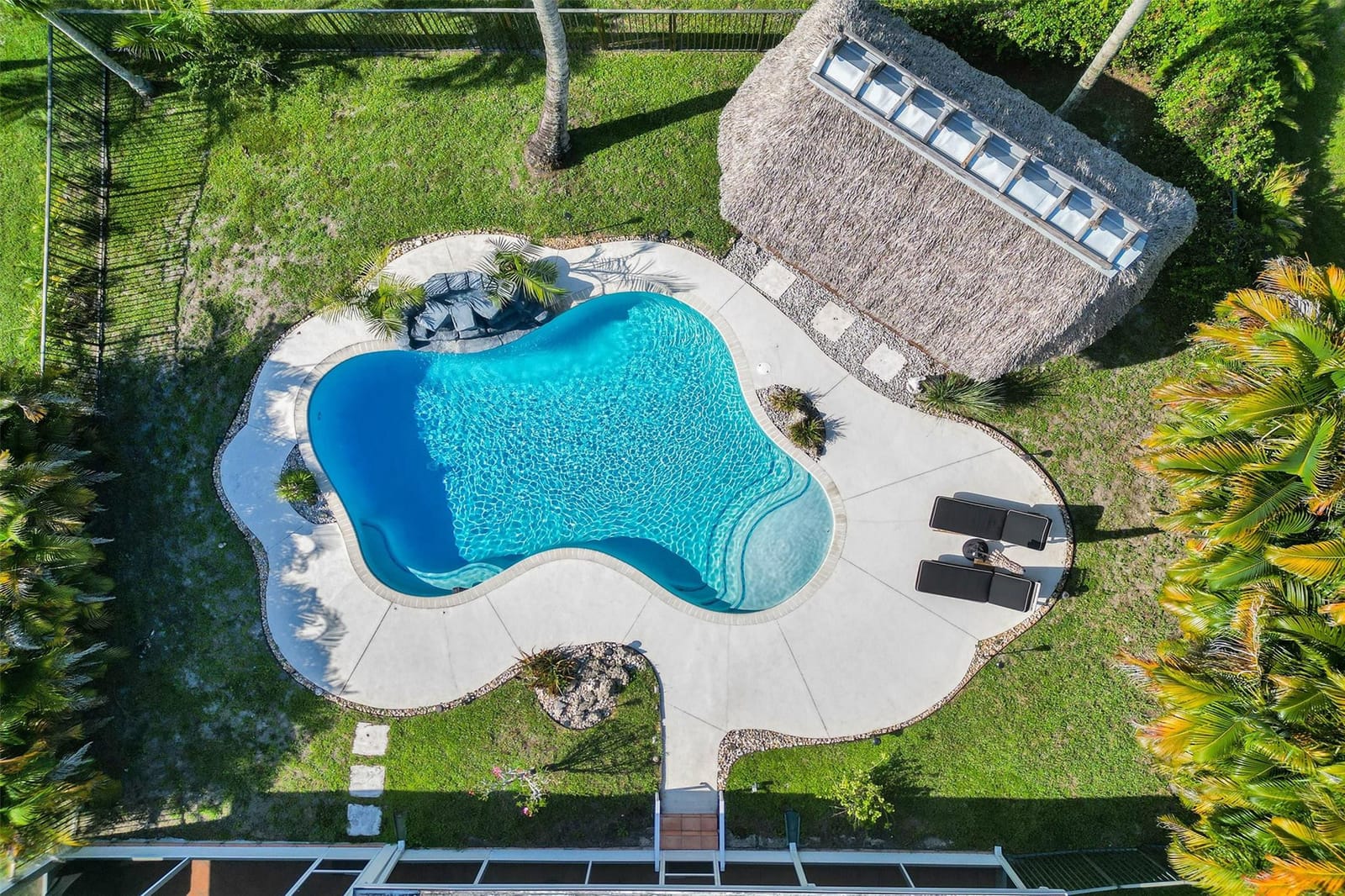 13770 SW 18th Court — photo 8