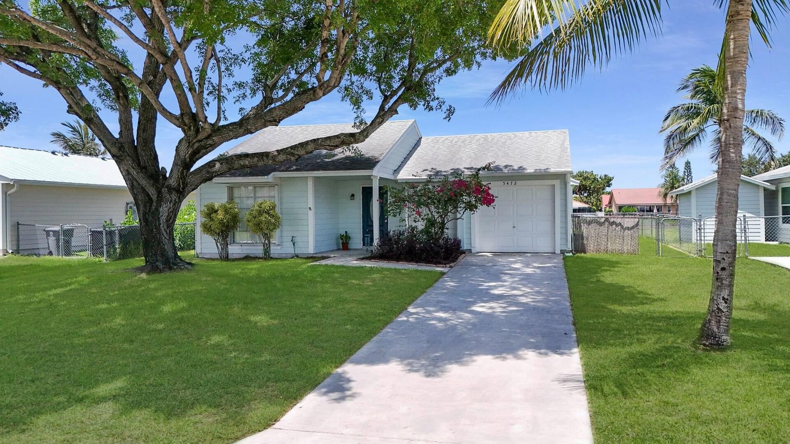 5472 Courtney Circle, Boynton Beach, FL 33472 photo 2