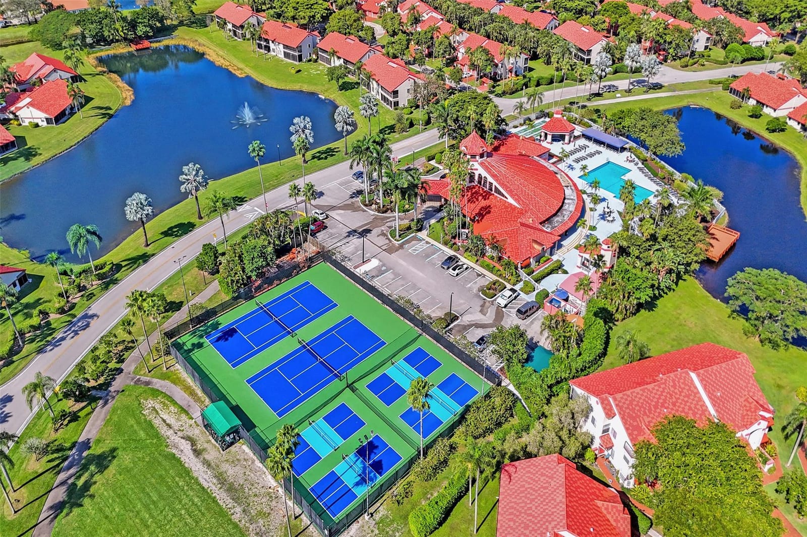 7592 Lexington Club Boulevard A, Delray Beach, FL 33446 photo 3