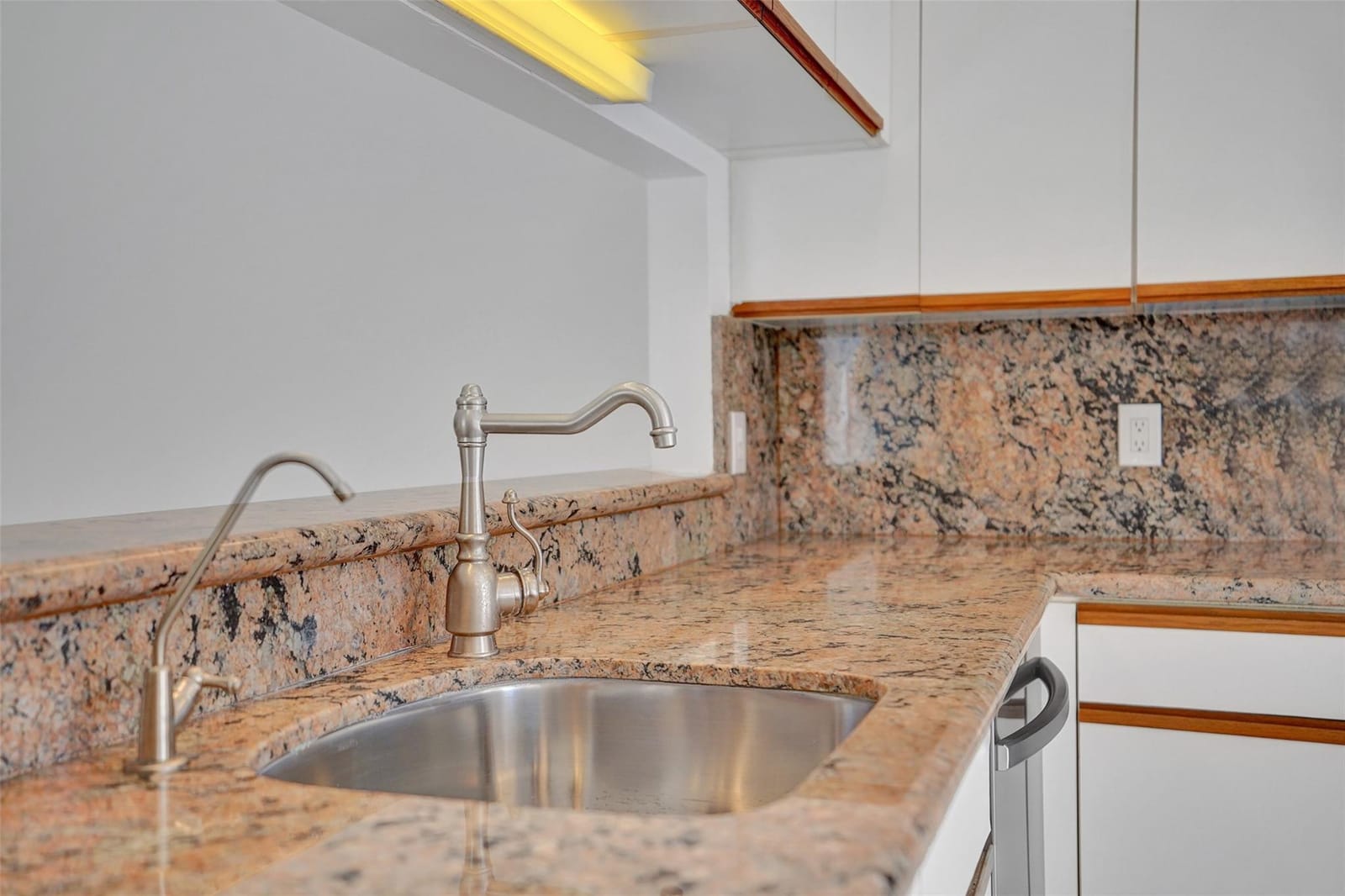 7592 Lexington Club Boulevard A, Delray Beach, FL 33446 photo 10