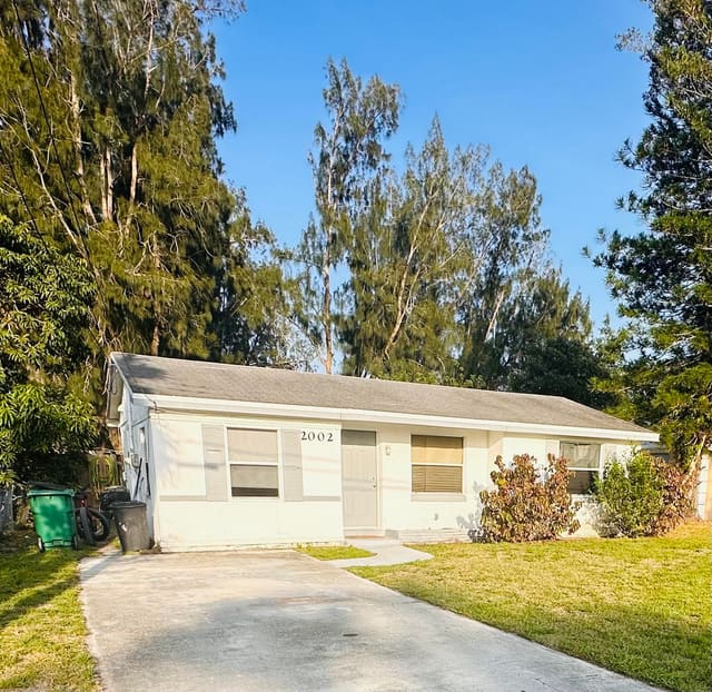 2002 N 50th Street, sold in Harmony Heights Subdivision, Fort Pierce, FL