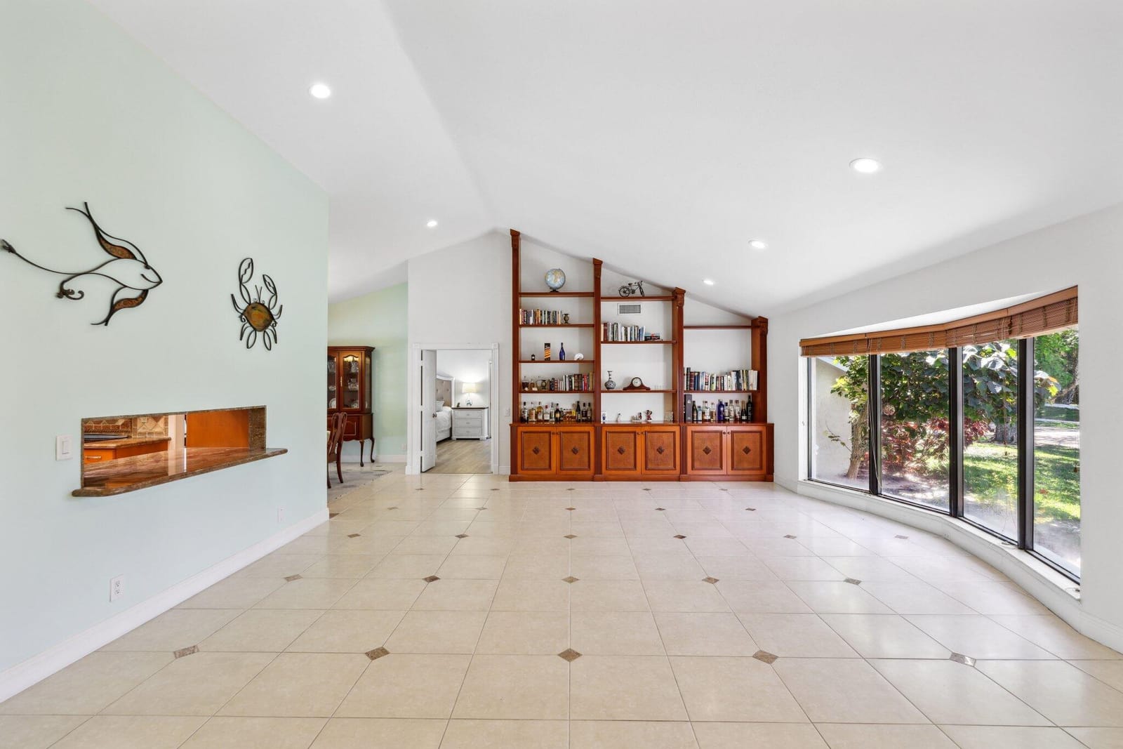 3035 St James Drive — photo 4