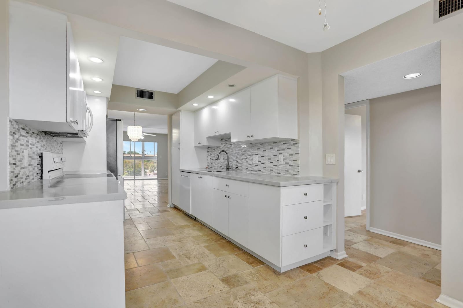 1602 Abaco Drive D4 — photo 4