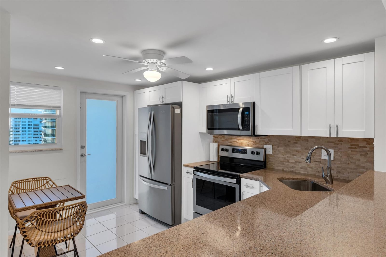 750 N Ocean Boulevard 1503 — photo 5