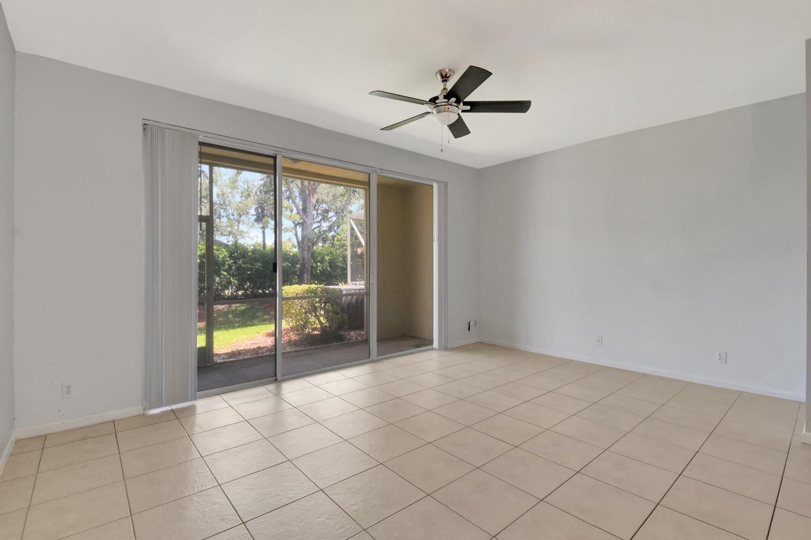 9755 Porta Leona Lane — photo 9