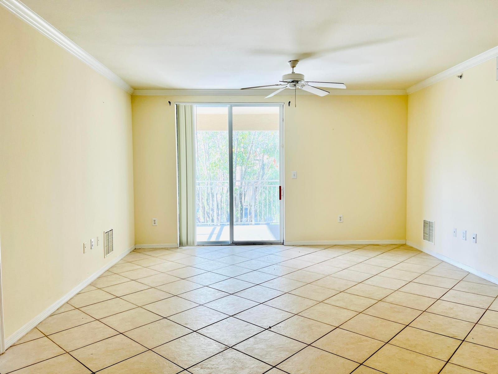 6511 Emerald Dunes Drive 308, West Palm Beach, FL 33411 photo 15