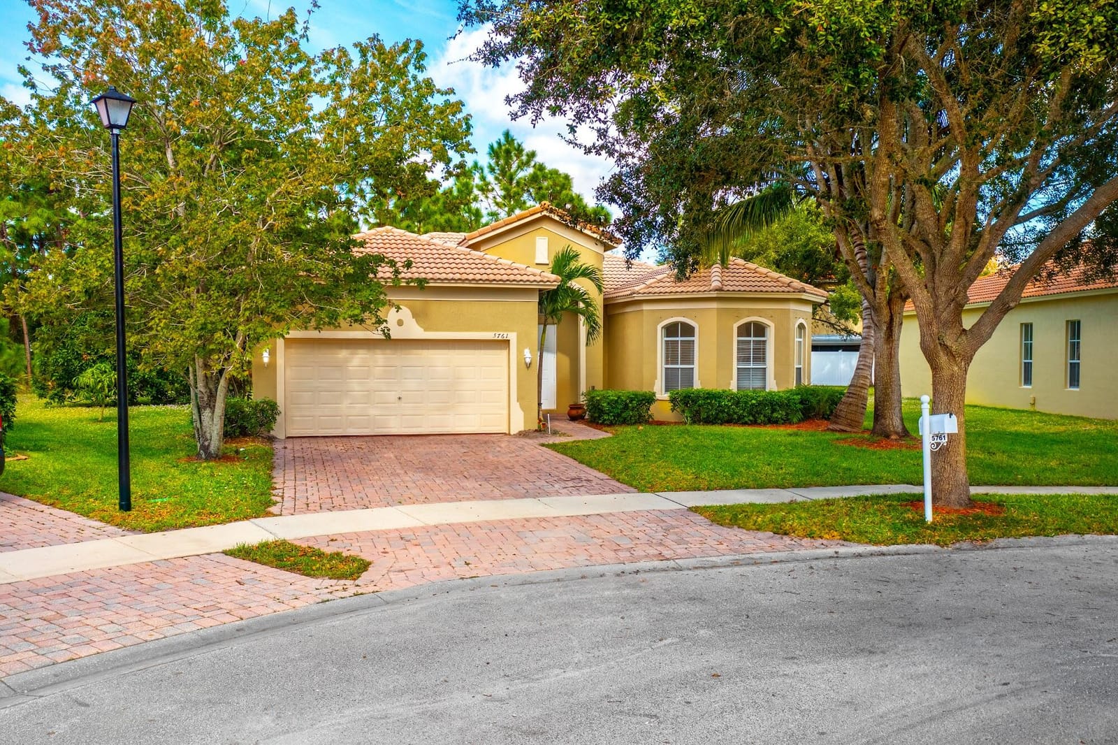 5761 Spanish River Road, Fort Pierce, FL 34951 photo 2