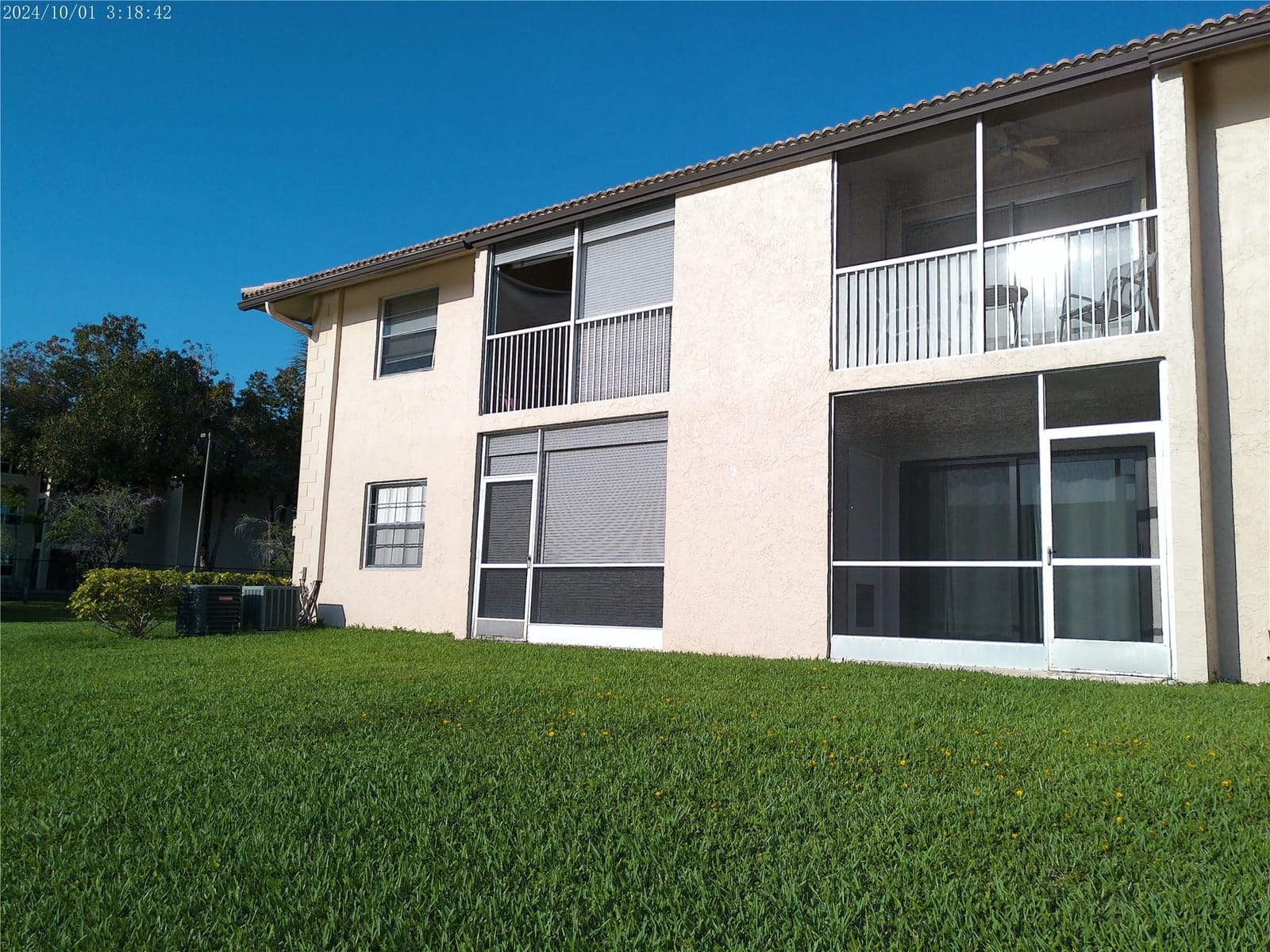 5560 Lakeside Drive 105, Margate, FL 33063 photo 10