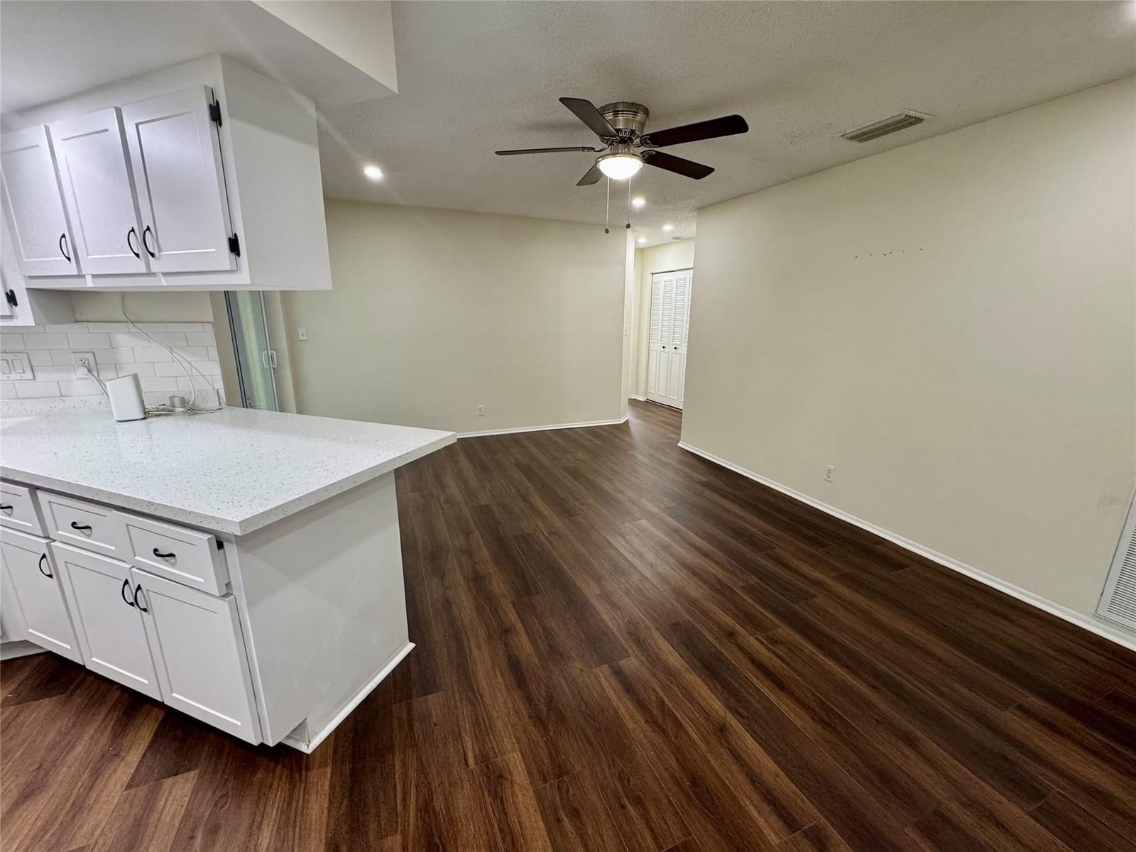 8100 NW 44th Court — photo 9
