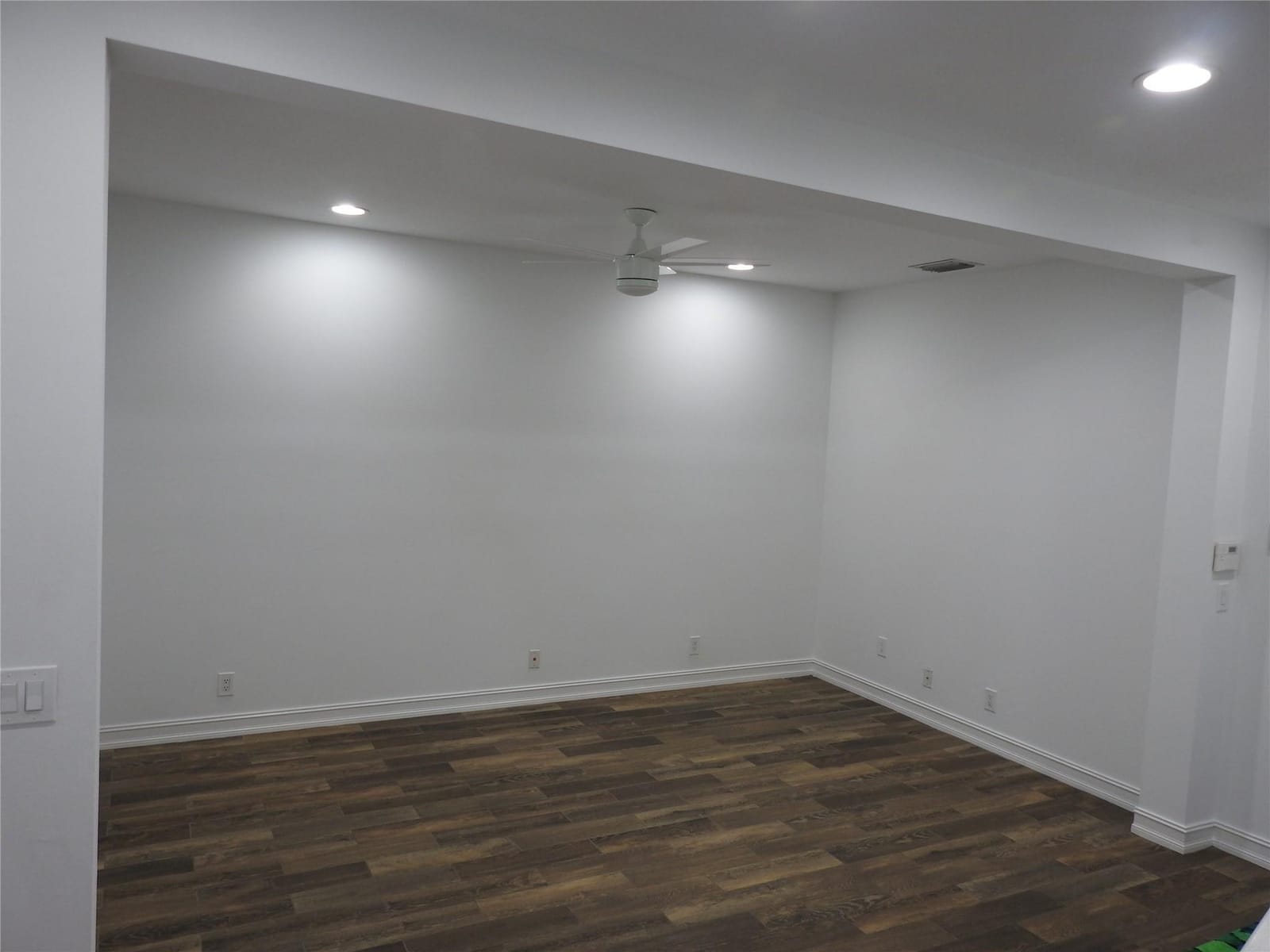 2299 NE 9th Avenue 2299 — photo 12