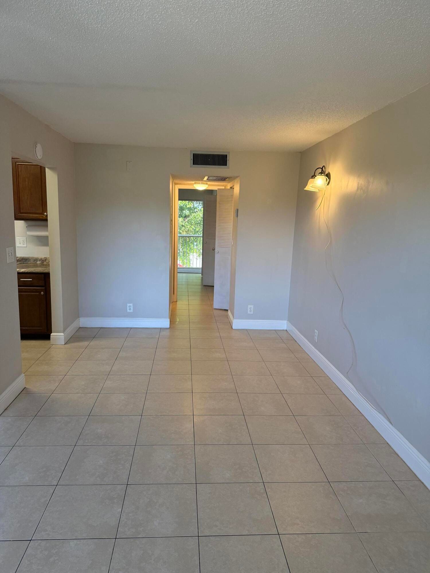 700 Village Green Court 320 — photo 5