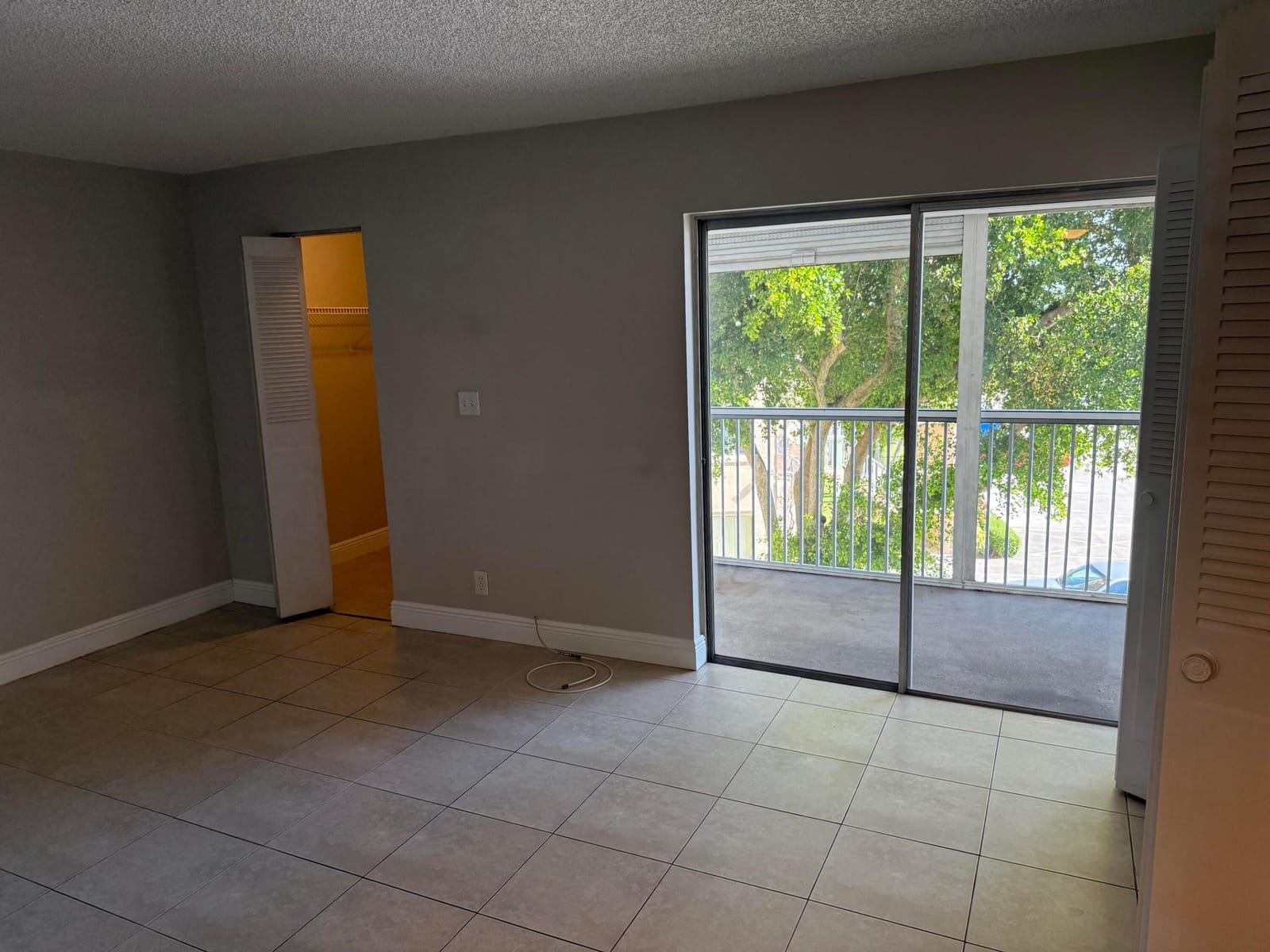 700 Village Green Court 320 — photo 6