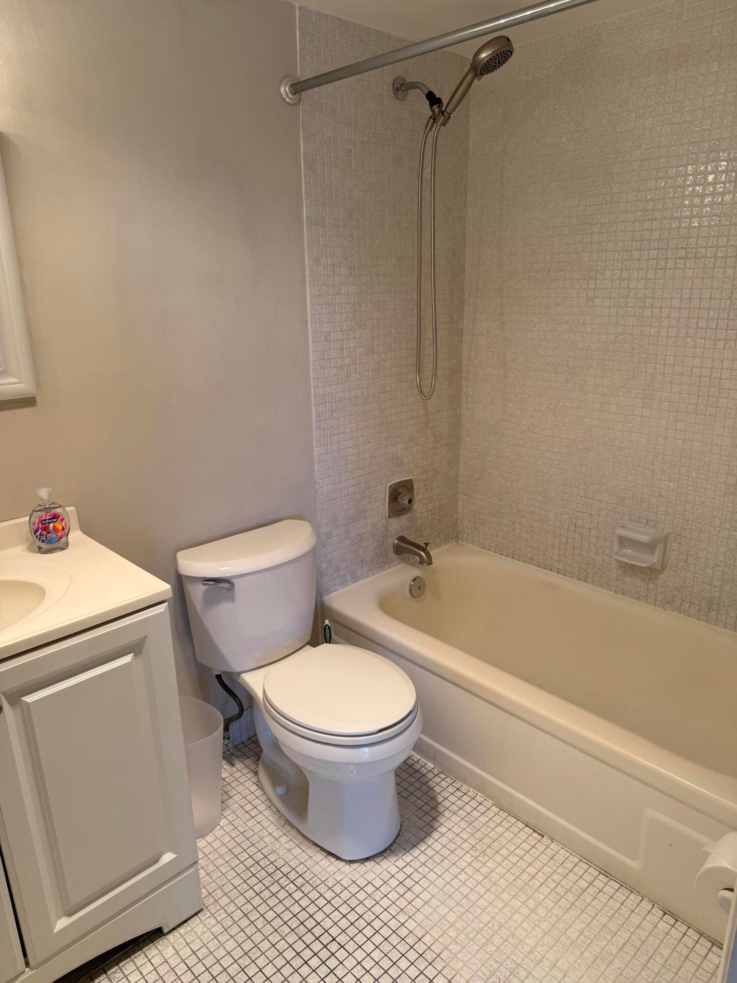 700 Village Green Court 320 — photo 8