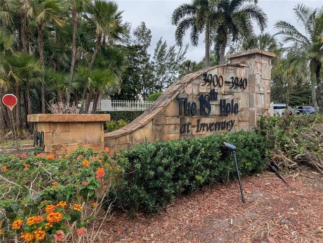 3910 Inverrary Boulevard 207B, sold in 18th Hole At Inverrary Condo, Lauderhill, FL