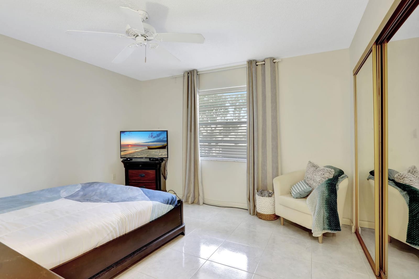 3910 Inverrary Boulevard 207B, Lauderhill, FL 33319 photo 21