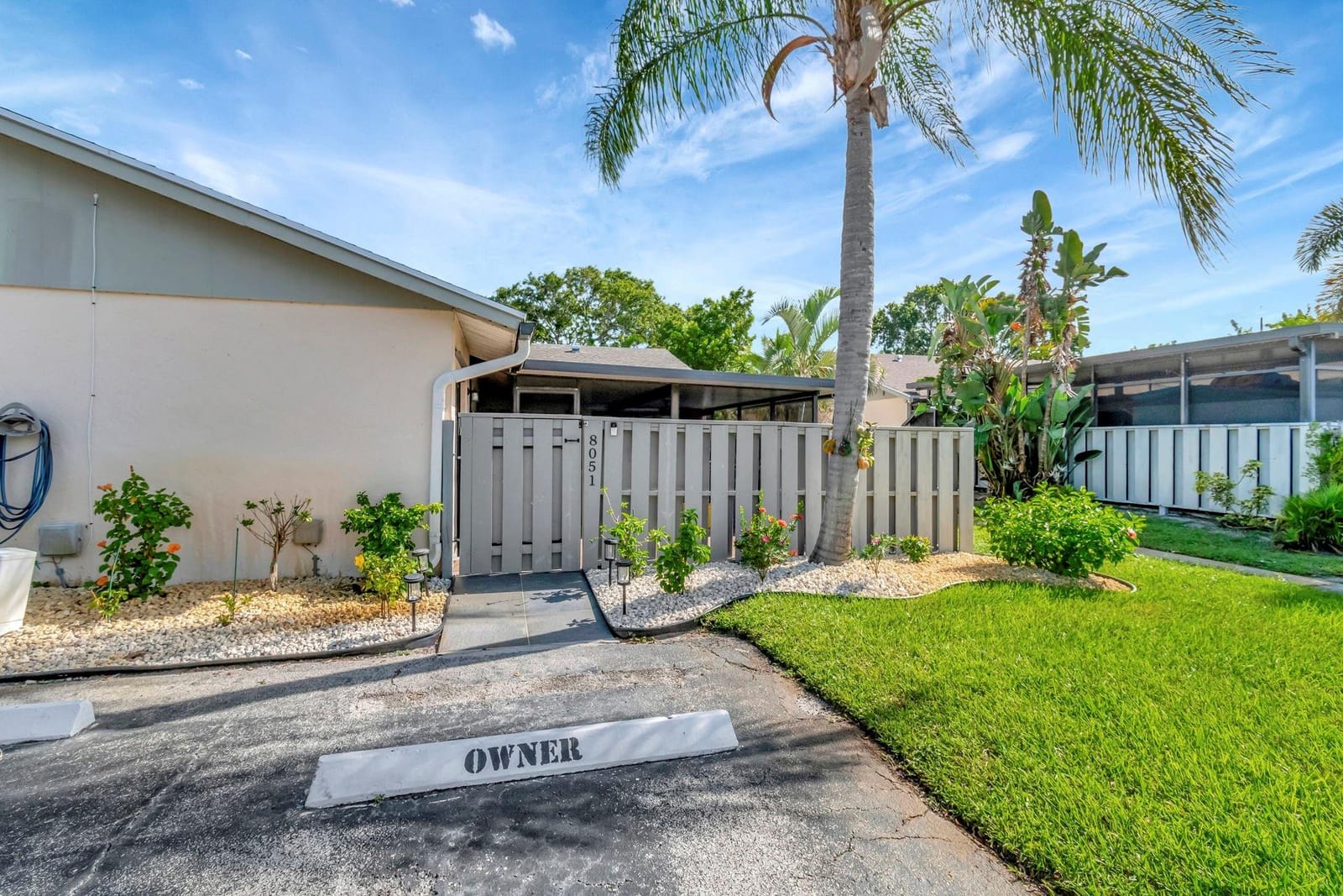 8051 Ambach Way 25-B, Hypoluxo, FL 33462 photo 2