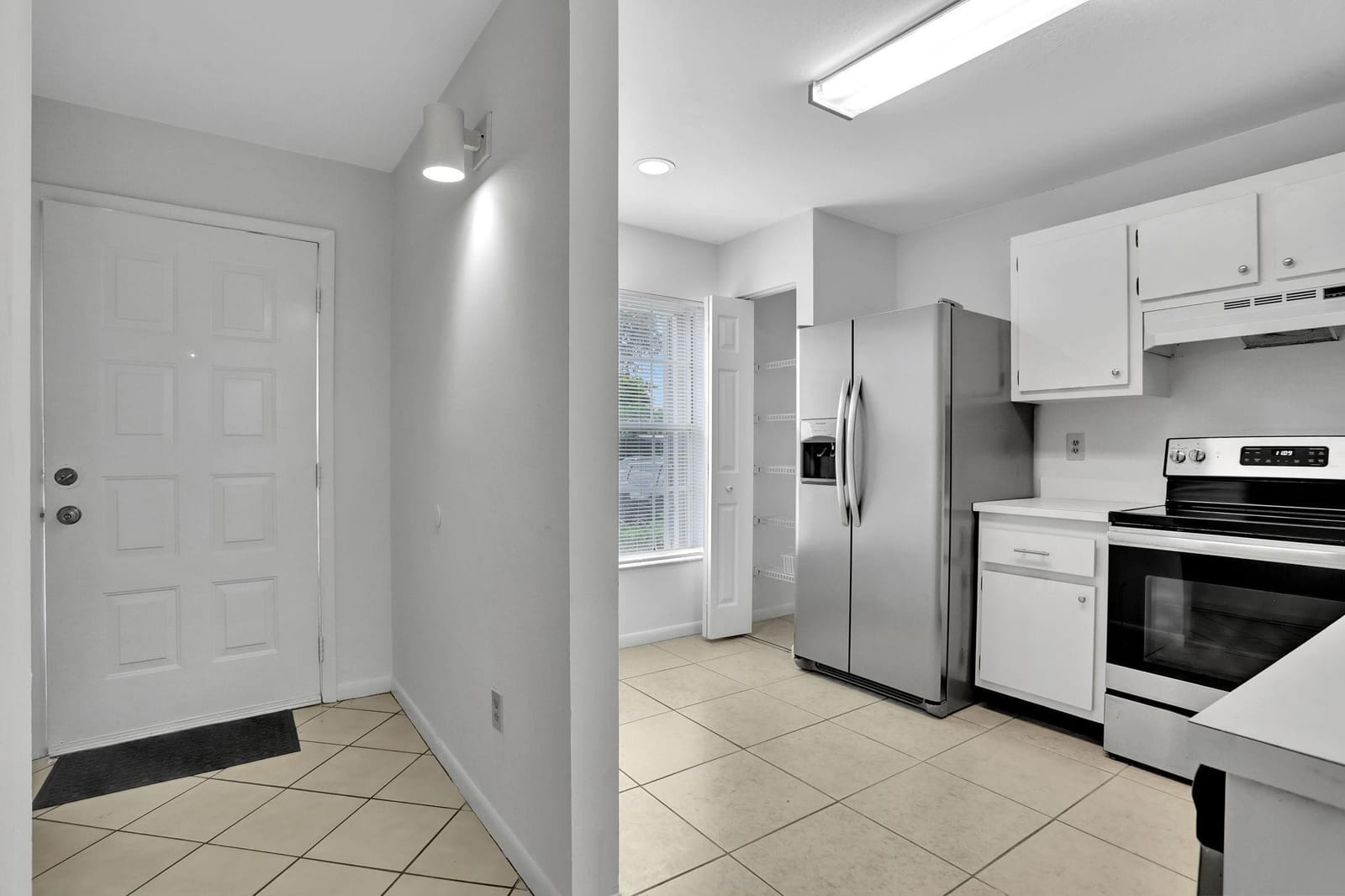 7084 Woodmont Avenue — photo 4