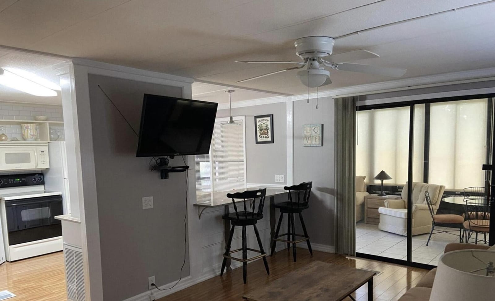 19124 Meadowbrook Court — photo 2