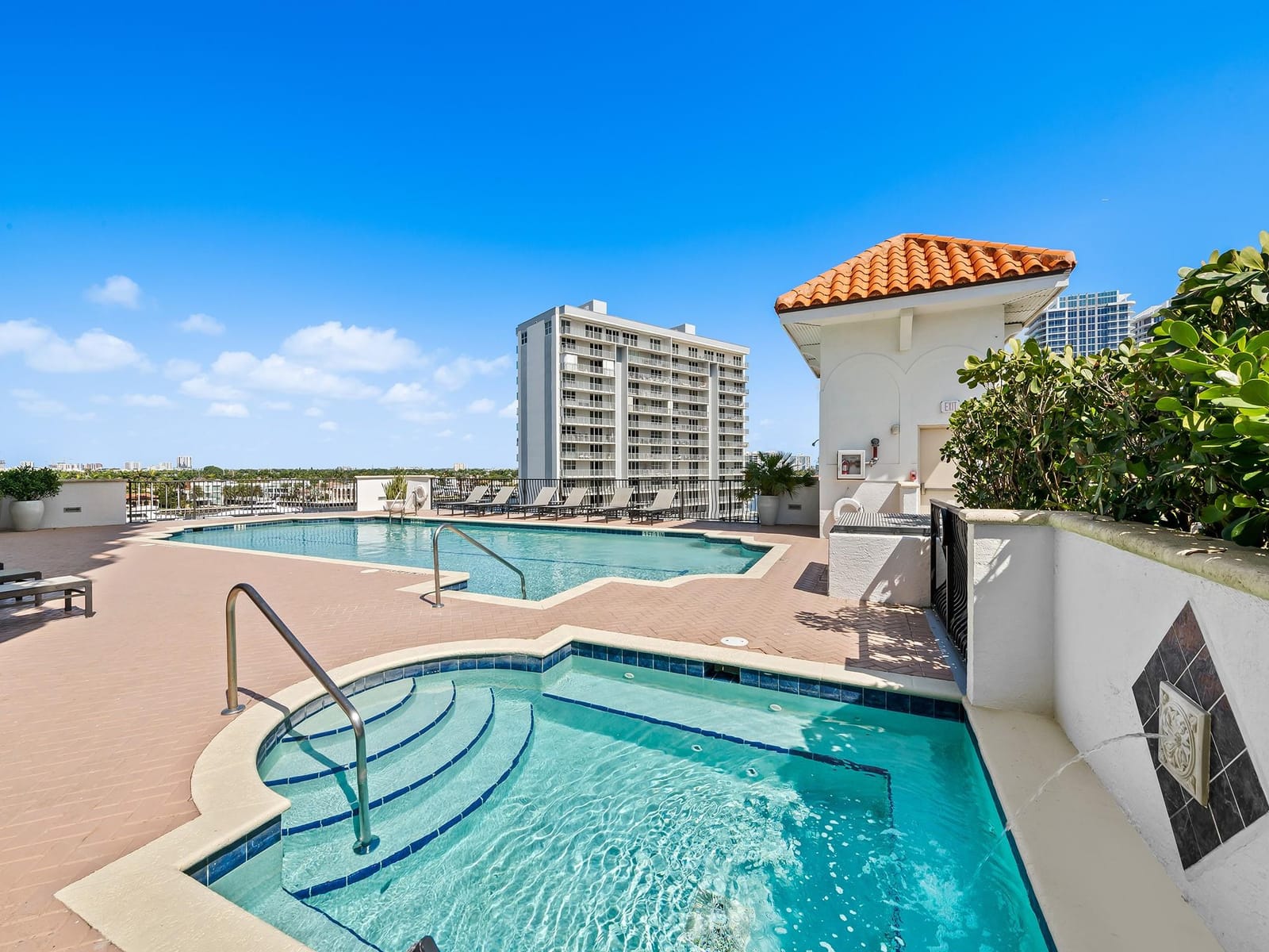 100 S Birch Road 1803, Fort Lauderdale, FL 33316 photo 25