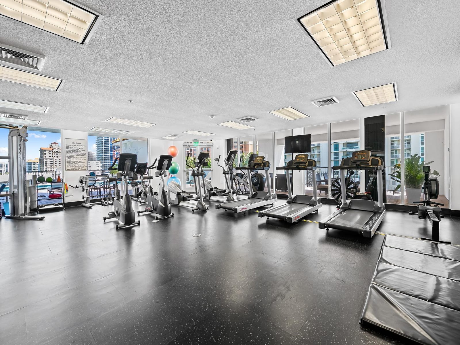 100 S Birch Road 1803, Fort Lauderdale, FL 33316 photo 29