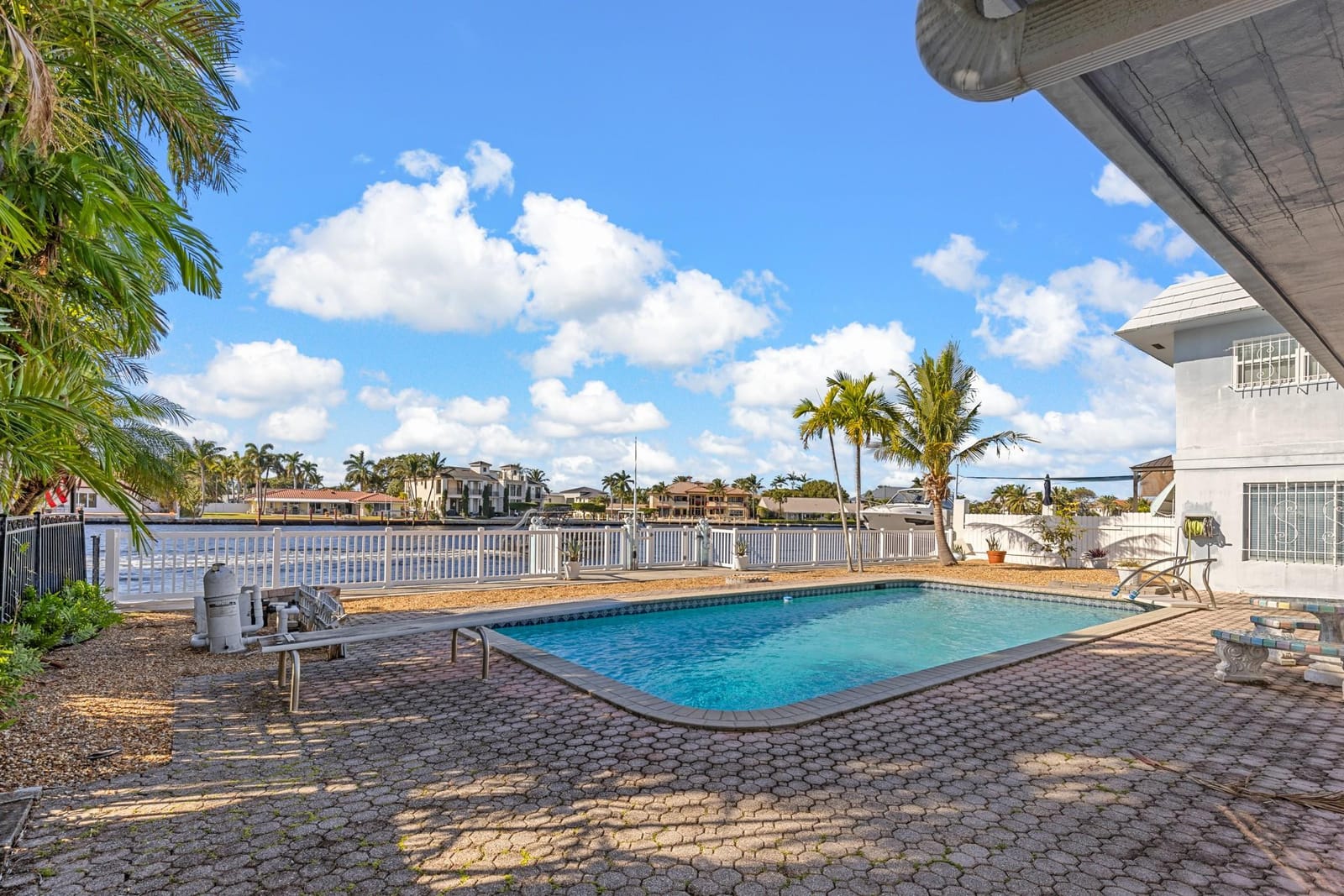 4621 W Tradewinds Avenue, Lauderdale-By-The-Sea, FL 33308 photo 9