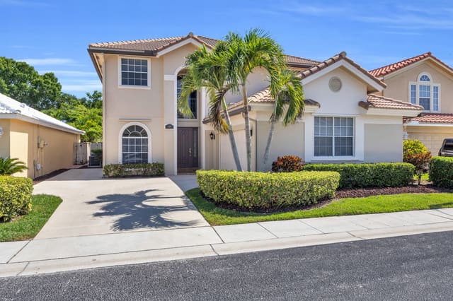 148 Cypress Cove, sold in Stonebriar At Maplewood, Jupiter, FL