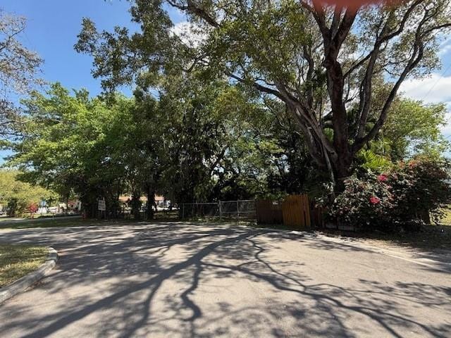 3340 SW 15th Avenue — photo 2