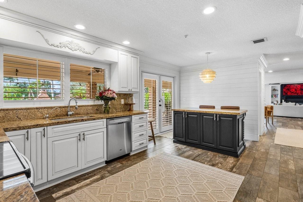 6335 NW 75th Way, Parkland, FL 33067 photo 13