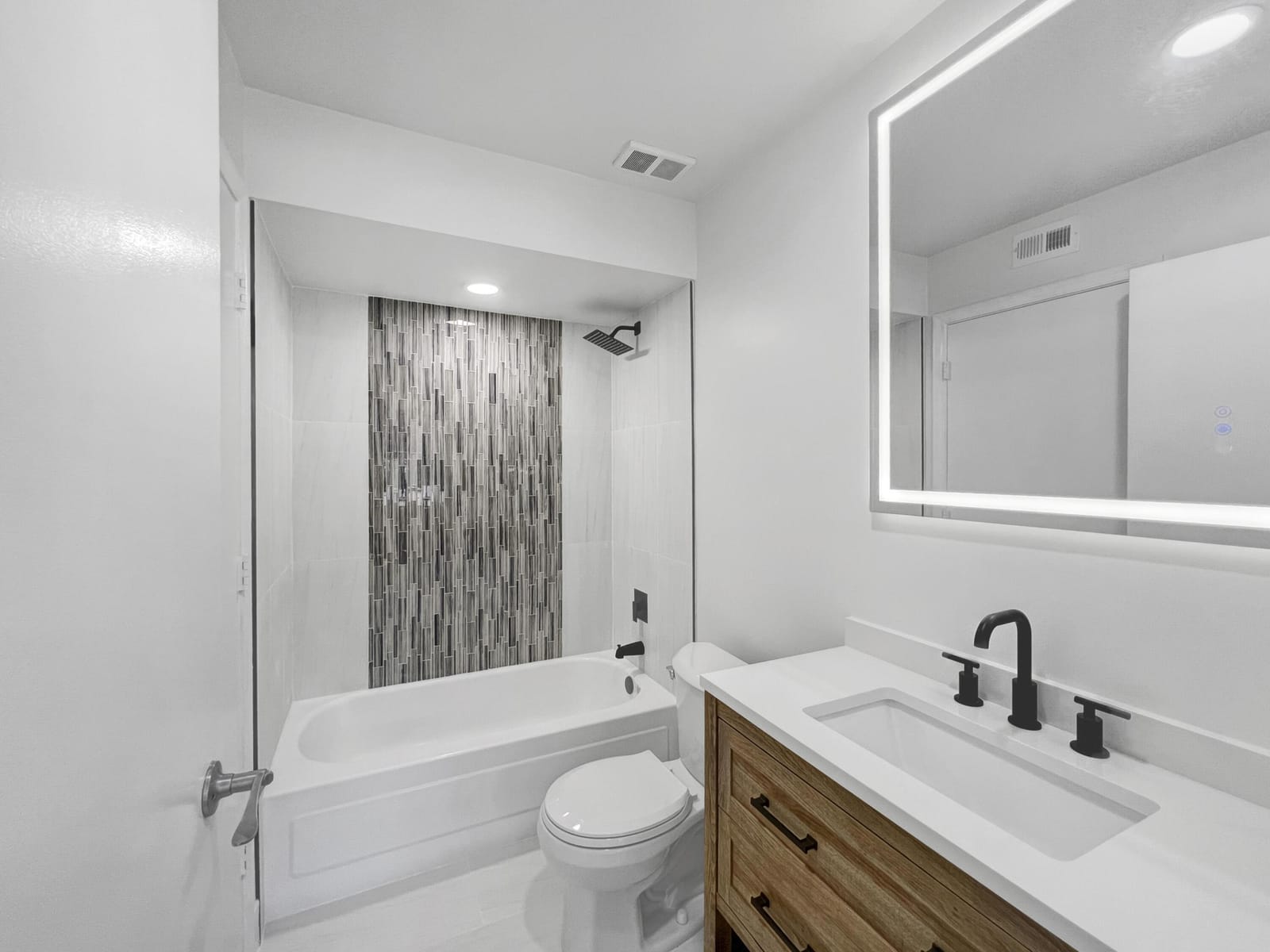 1050 Crystal Way G, Delray Beach, FL 33444 photo 21