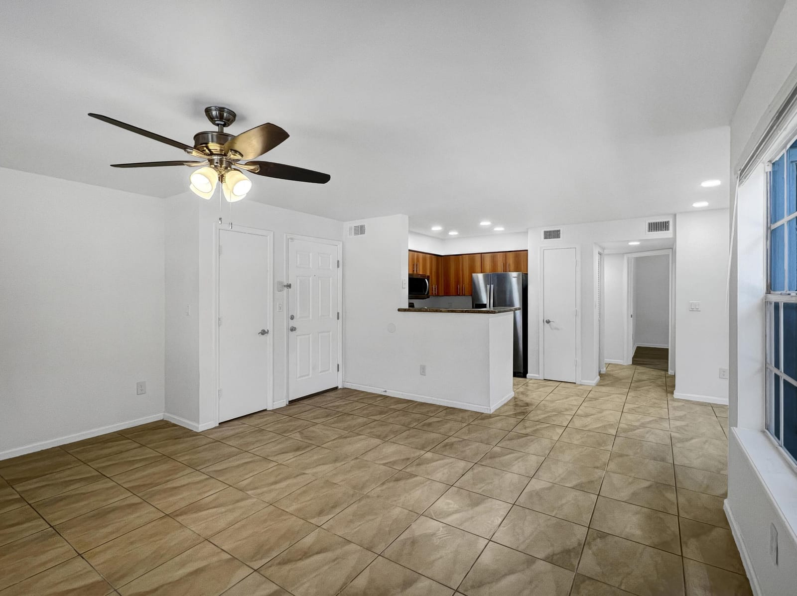 1050 Crystal Way G, Delray Beach, FL 33444 photo 5