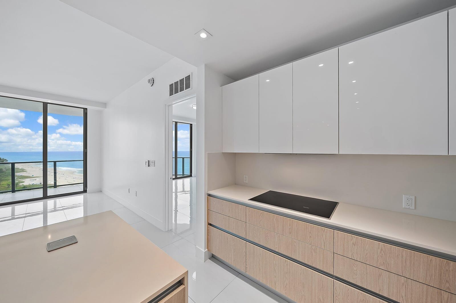 3100 Ocean Drive N H1502 — photo 5