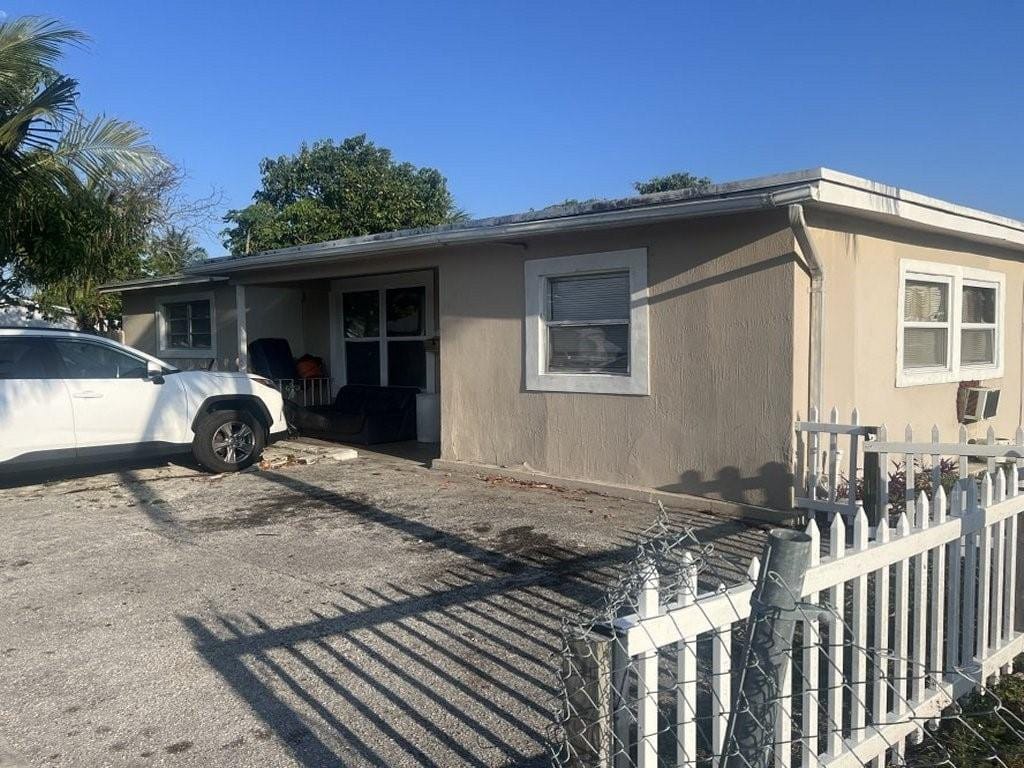 300 NE 26th Street, Pompano Beach, FL 33064