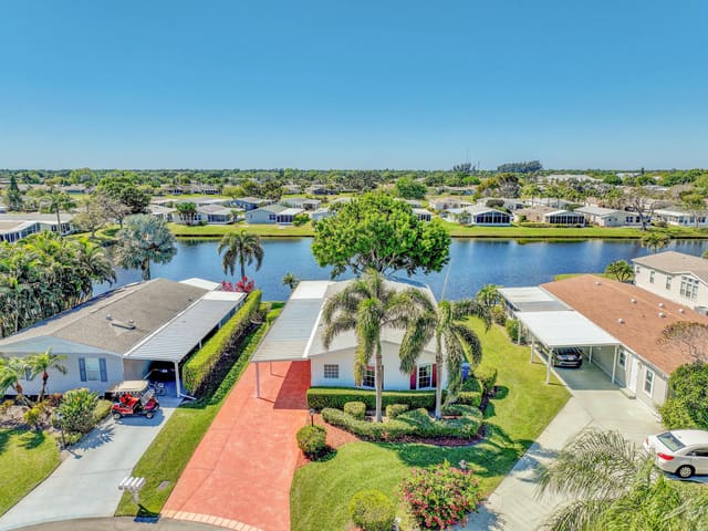 3700 Hydrilla Court, Port St. Lucie, FL 34952