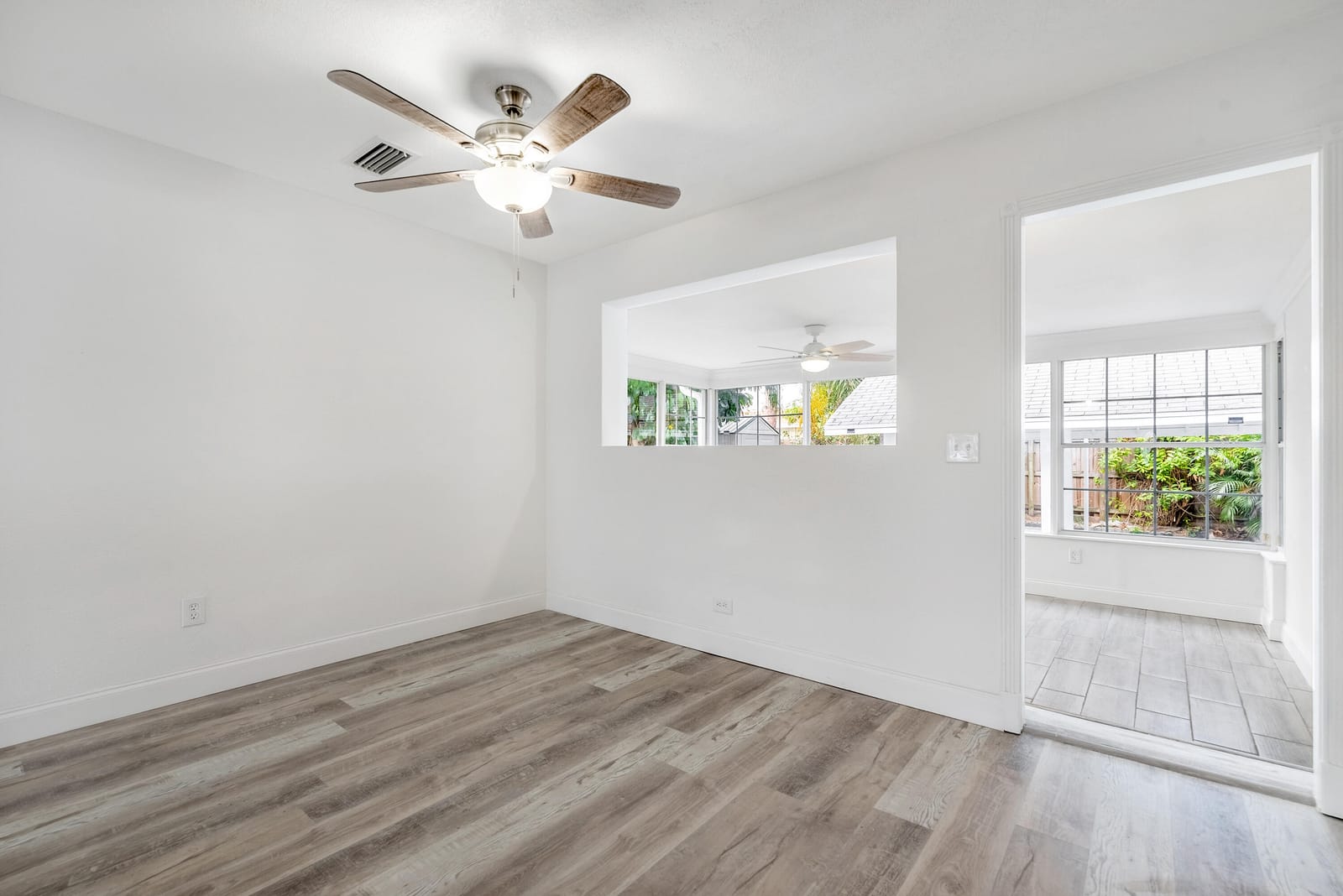 1609 N J Terrace — photo 10