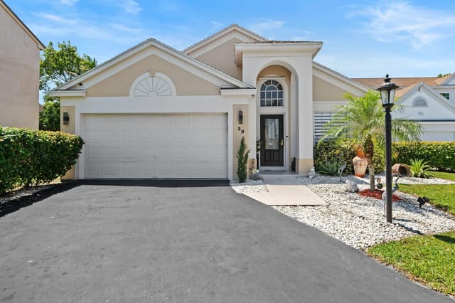 39 Teal Way, sold in Meadow Lake, Boynton Beach, FL