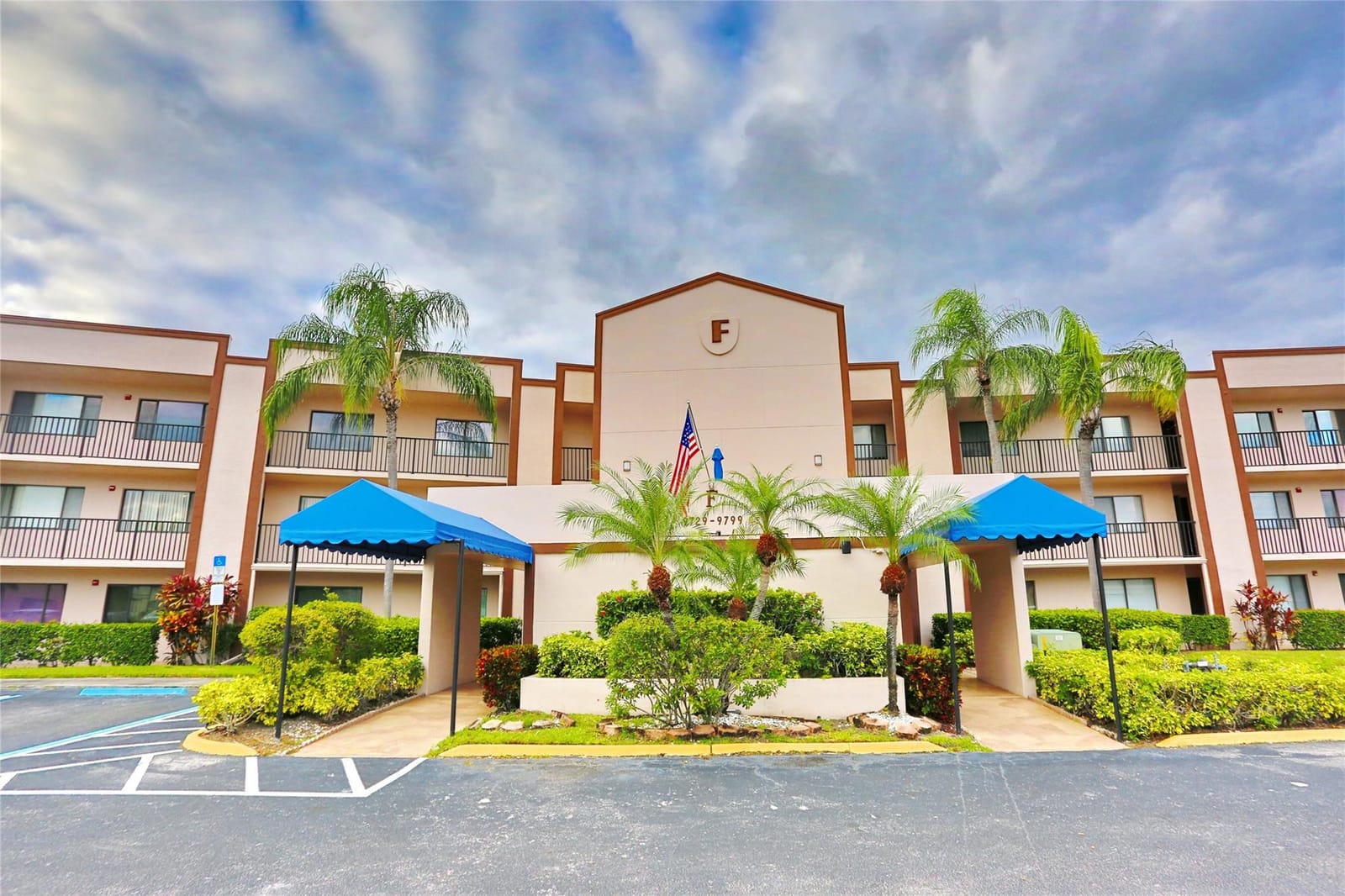 9773 N Belfort Circle 9773, Fort Lauderdale, FL 33321