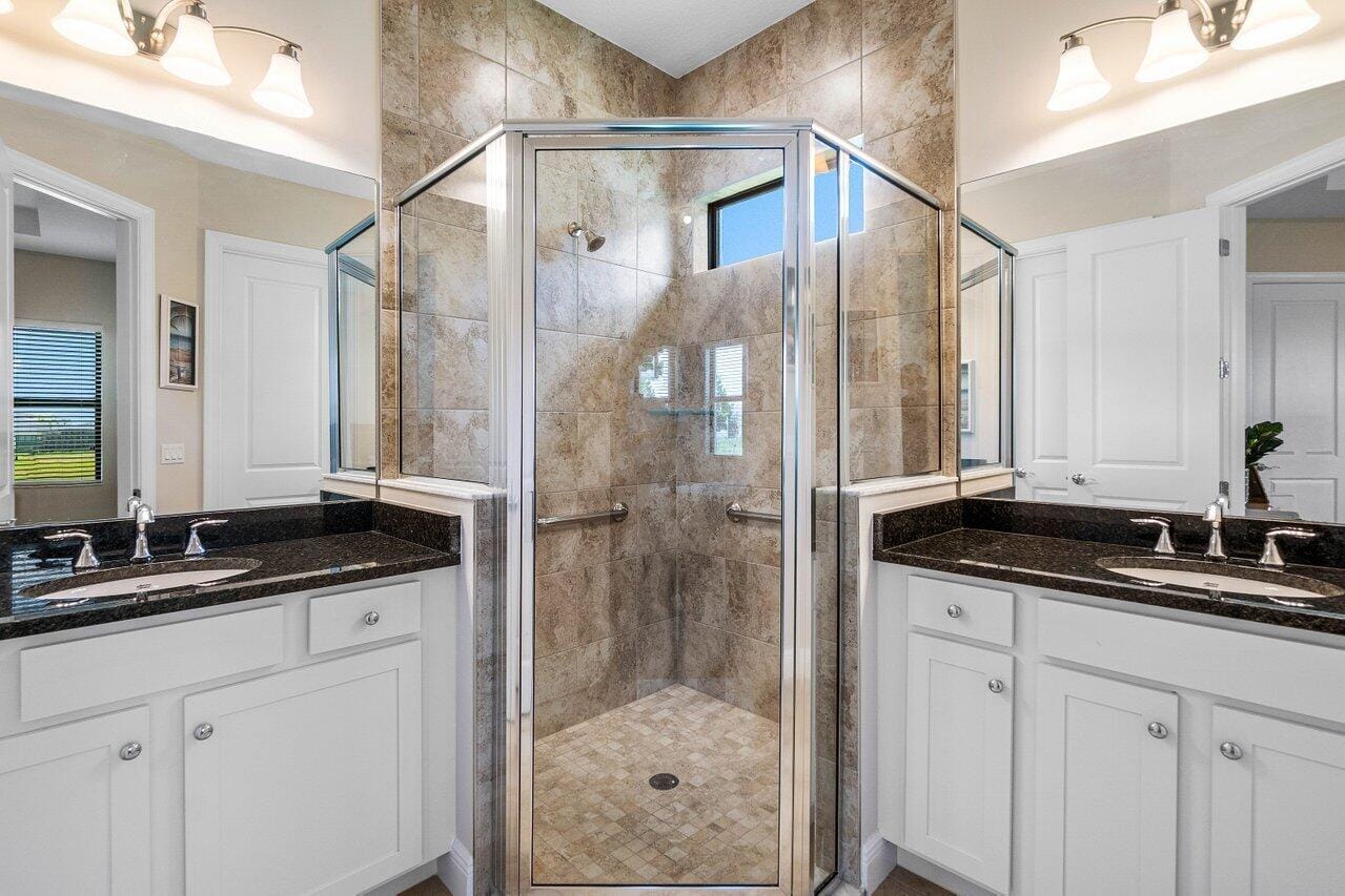 4817 Saint Armands Way — photo 12