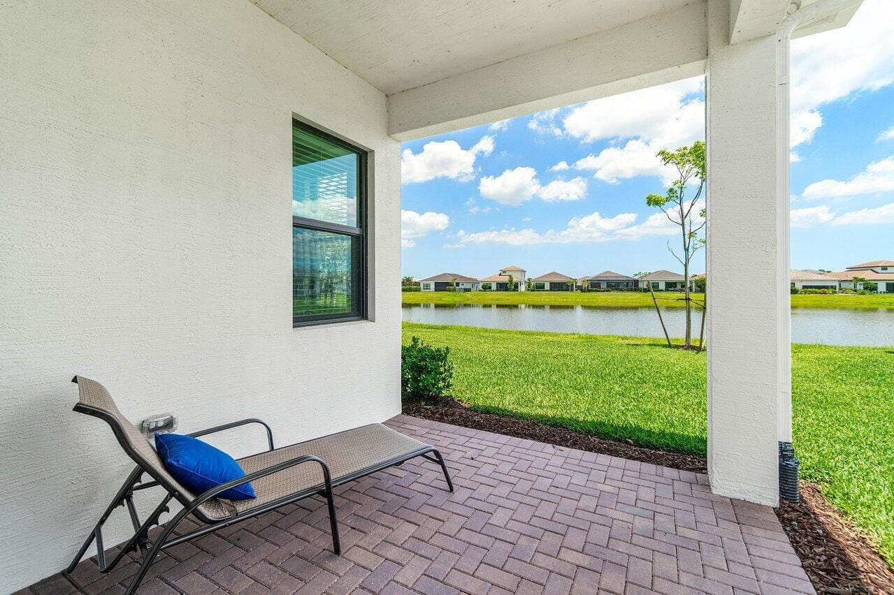4817 Saint Armands Way, Westlake, FL 33470 photo 18
