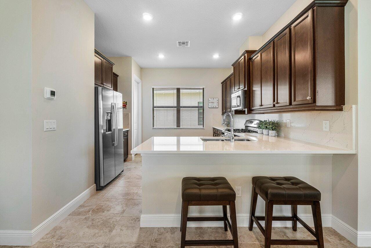 4817 Saint Armands Way — photo 6