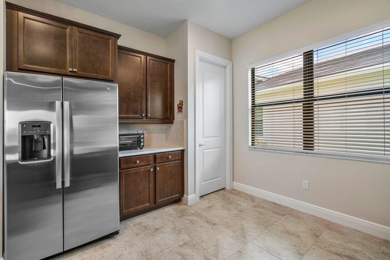 4817 Saint Armands Way — photo 8