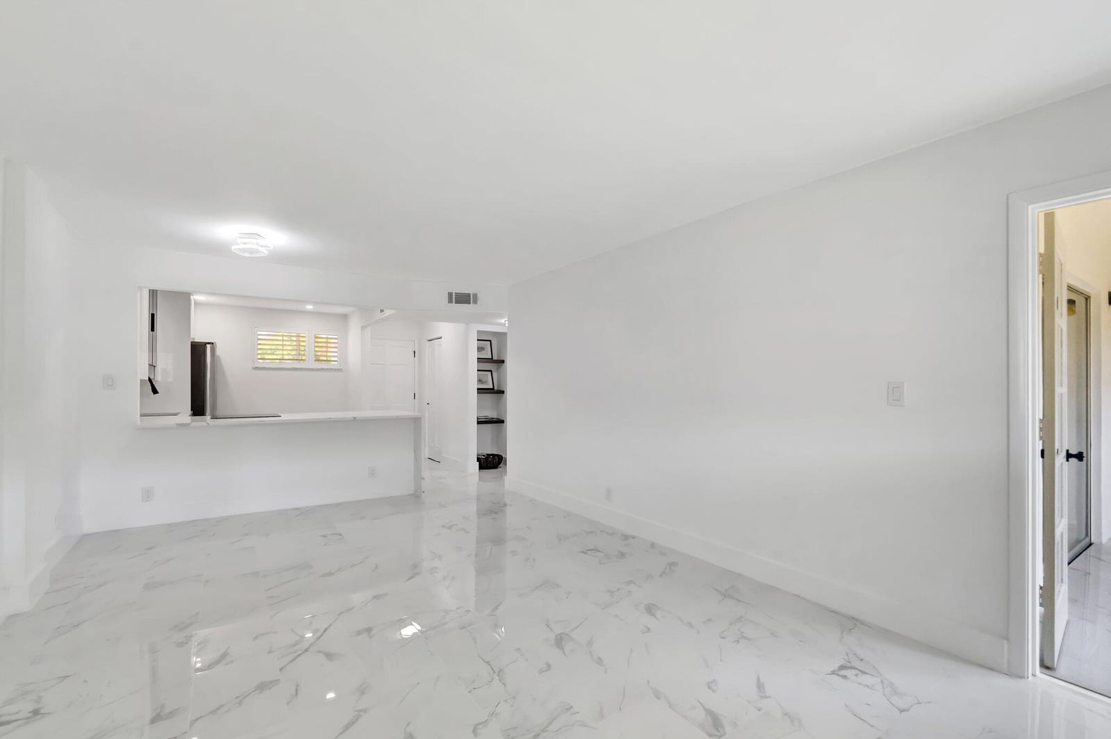 2616 N Garden 107 Drive N 107, Lake Worth, FL 33461 photo 14