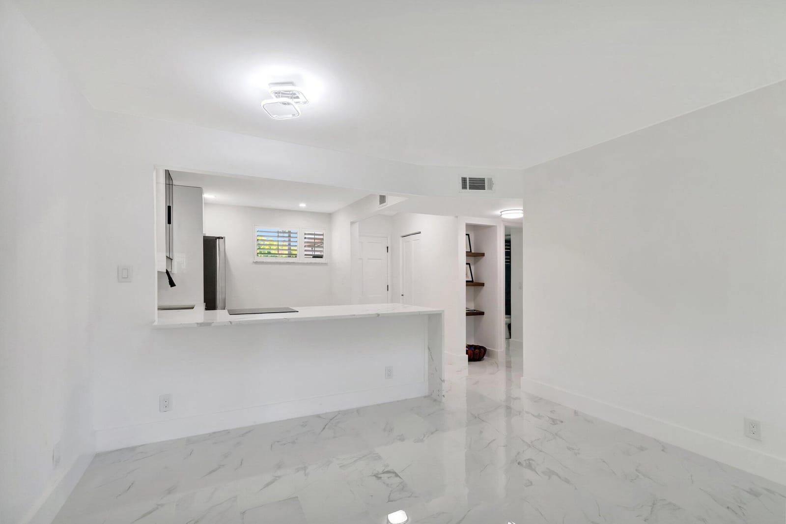 2616 N Garden 107 Drive N 107 — photo 9