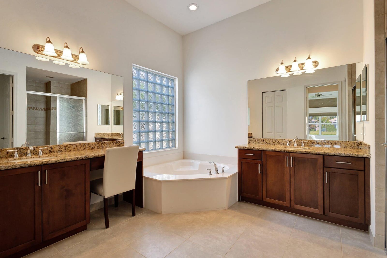 8273 Razorback Court, Boynton Beach, FL 33473 photo 19